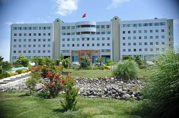 ÖĞRENCİSİ OLMAYAN BÖLÜME ÖĞRETİM ÜYESİ KADROSU AÇILDI.